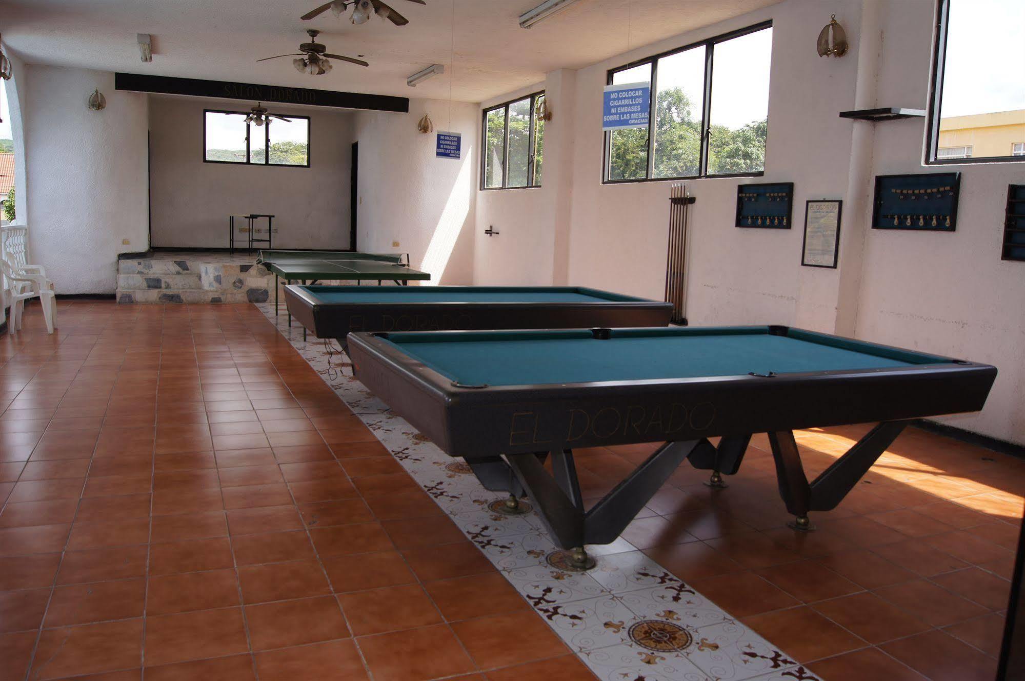 Hotel San Nicolás Plaza Melgar Esterno foto