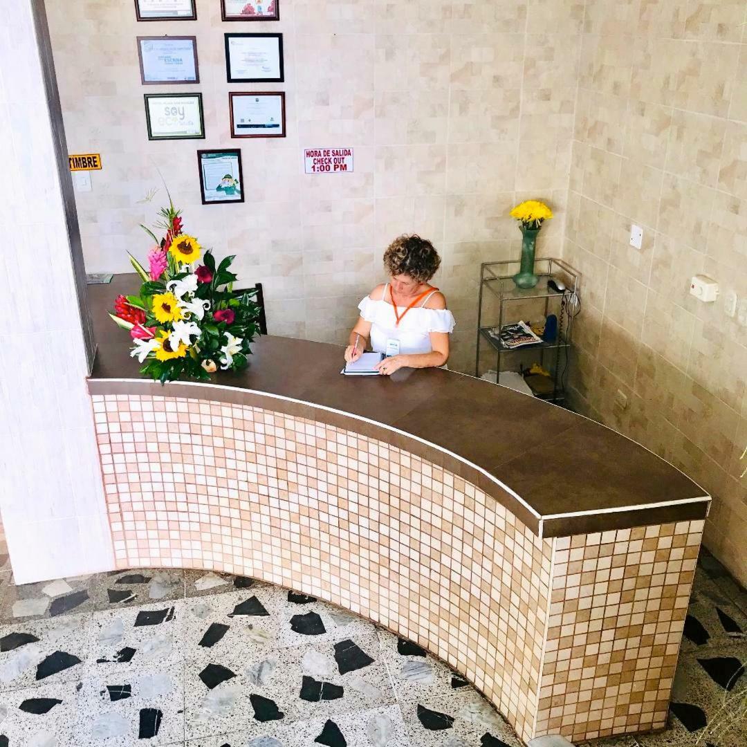 Hotel San Nicolás Plaza Melgar Esterno foto